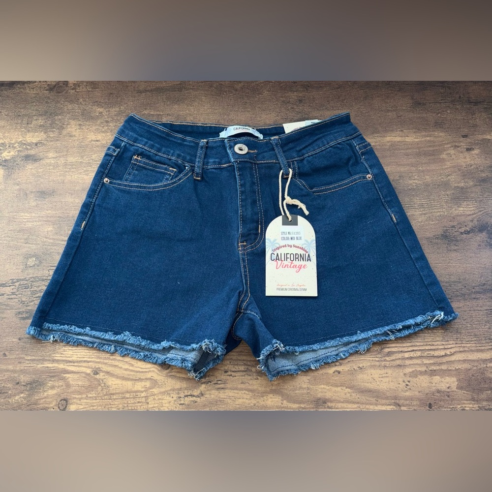 California Vintage Women's Blue Denim Shorts